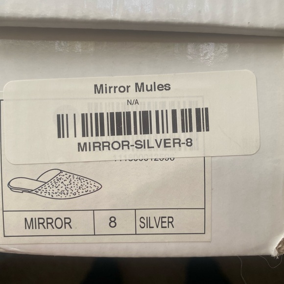 Elegant Silver Mata Women's Mirror Mules - Picture 8 of 8
